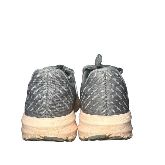 Brooks Launch 10 womens 7.5 grey/crystal grey/pale Peach colorway breathable run - Picture 3 of 10